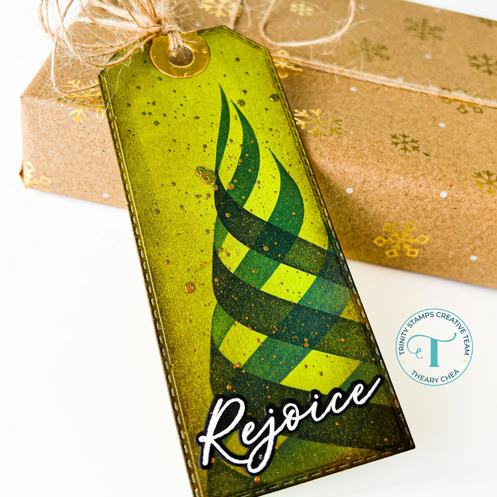 Ribbon Wrapped Tree - 6x9 Layering Stencil