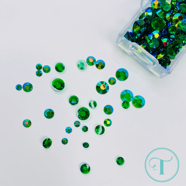 Extravagant Emerald Transparent Rhinestones